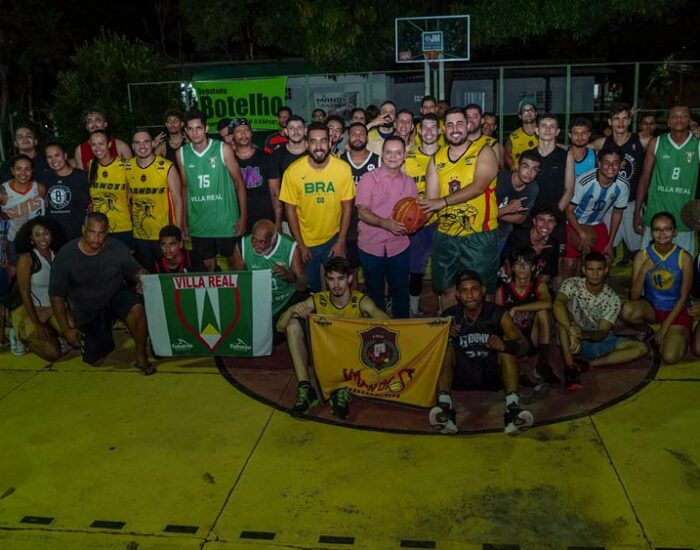 Botelho apoia o projeto Mandy´s: Basquete e Cultura de Rua no Coxipó