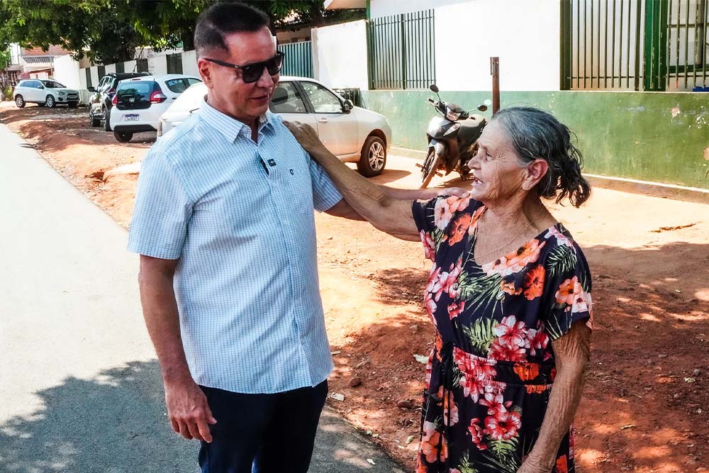 Em Cuiabá, Botelho vistoria obras de pavimentação no Osmar Cabral e lança segunda etapa no Coxipó do Ouro
