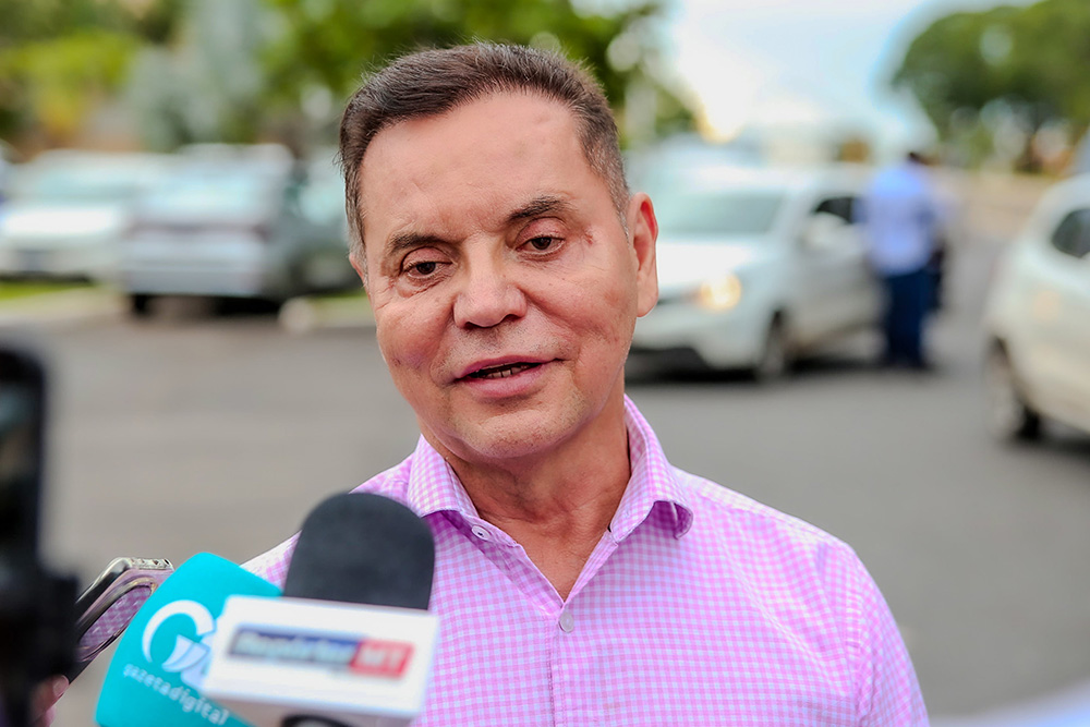 Indicações de Botelho garantem ônibus escolares e veículos para fortalecer agricultura familiar em MT