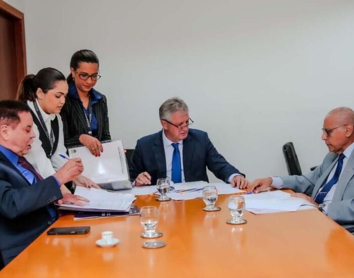 CCJR aprova projetos sobre Defensoria Pública, mobilidade urbana e meio ambiente em MT