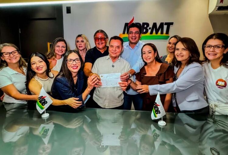 Eduardo Botelho se filia MDB e reforça quadros do partido