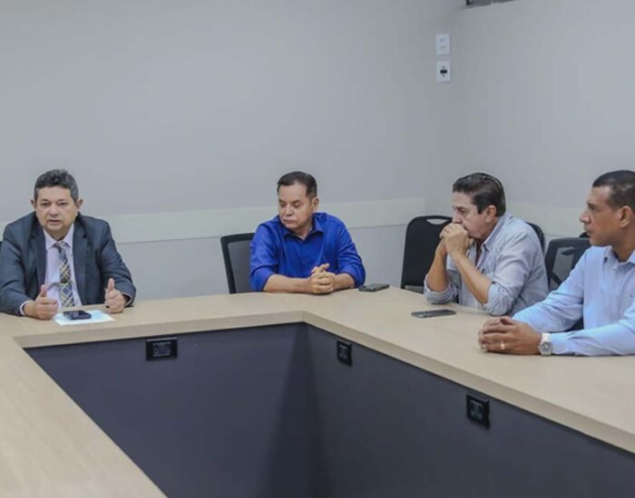 Reunião na Corregedoria do TJMT alinha ações para acelerar regularização fundiária em Várzea Grande