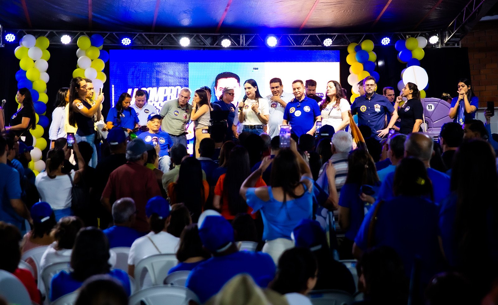 Janaína destaca atuação de Botelho e afirma que deputado é quem mais trabalhou pela Baixada Cuiabana