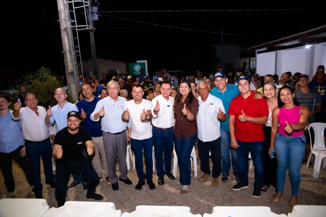 Botelho dá início a regularização fundiária de 281 imóveis em Santo Antônio de Leverger