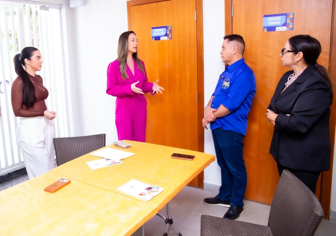 Botelho recebe projeto que propõe inclusão de adultos neurodivergentes no mercado de trabalho