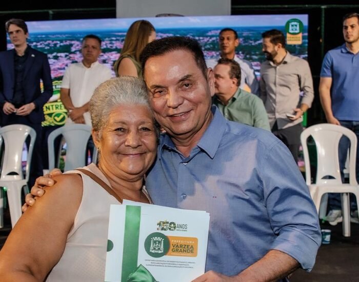 Botelho impulsiona maior programa de regularização fundiária de Várzea Grande e transforma posse em escritura